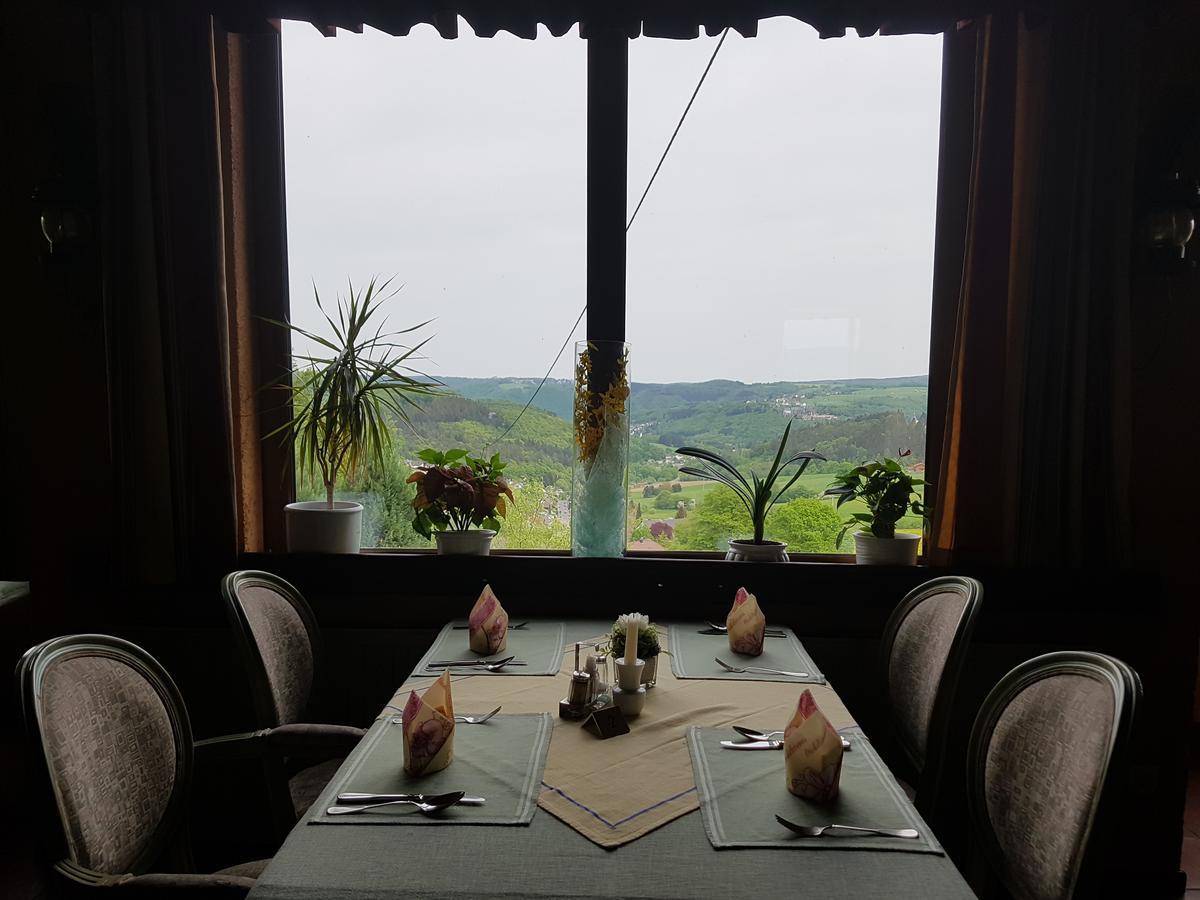 Hotel Zur Engelsburg Hausen-Wied المظهر الخارجي الصورة