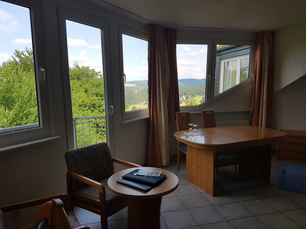 Hotel Zur Engelsburg Hausen-Wied المظهر الخارجي الصورة
