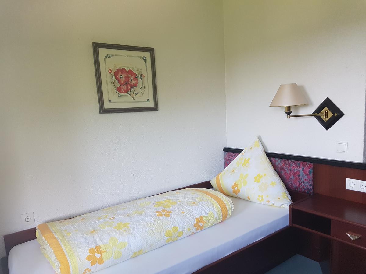 Hotel Zur Engelsburg Hausen-Wied المظهر الخارجي الصورة